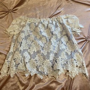 Off the shoulder lace top!